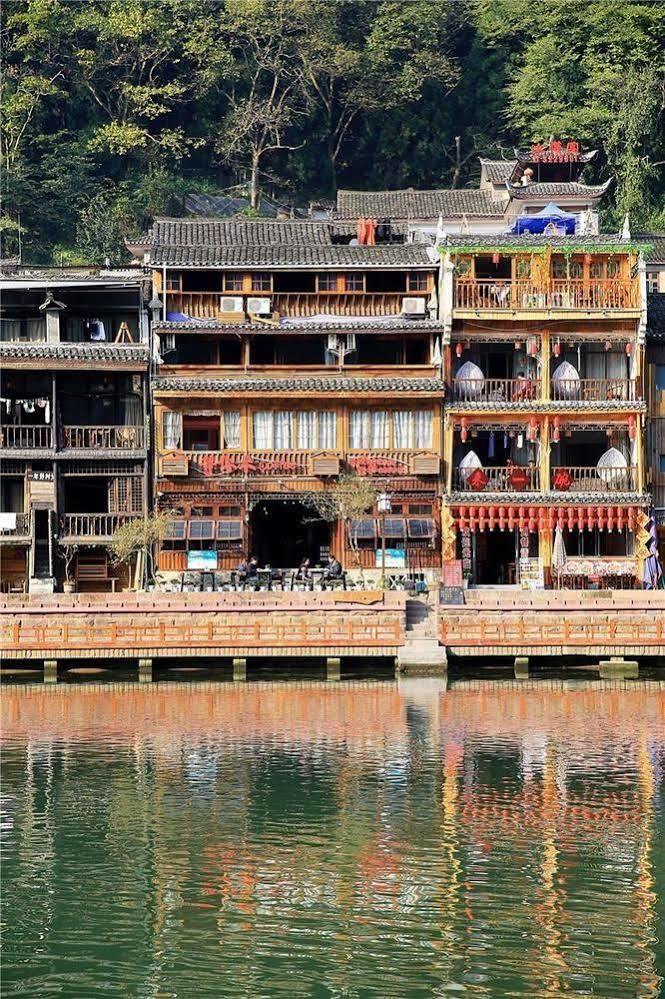 Fenghuang Waitin For You Inn Phượng Hoàng cổ trấn Ngoại thất bức ảnh